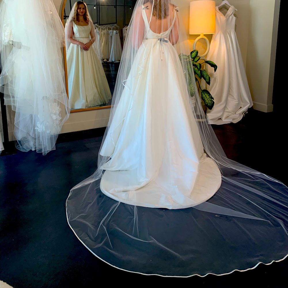 Sarah Gabriel Ivory “Nicole” Veil Cathedral length.